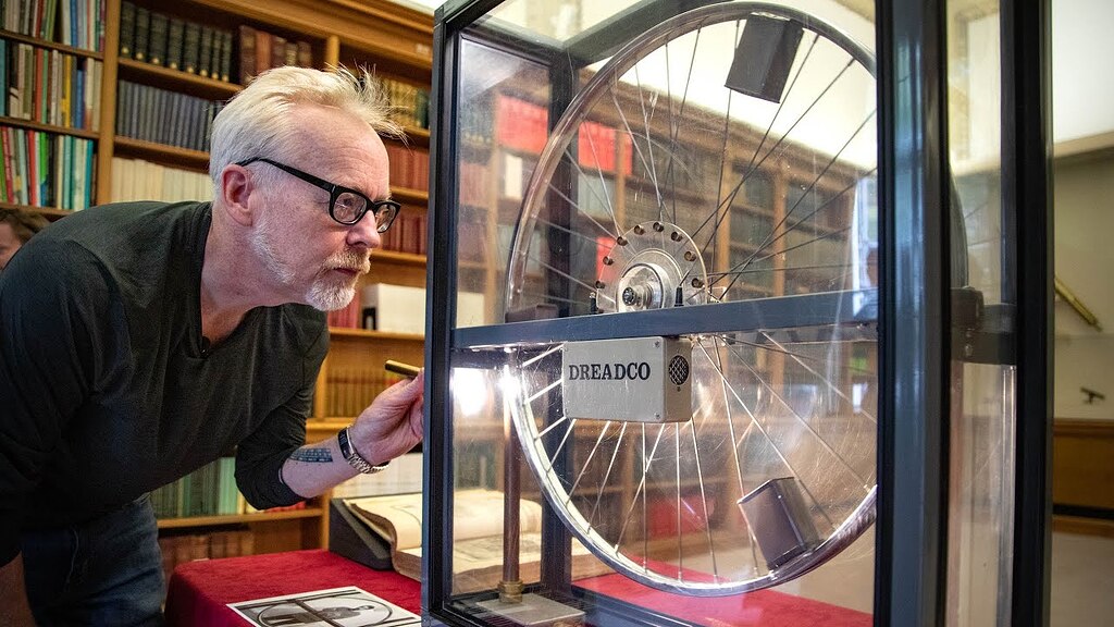 Adam Savage Meets David Jones's DREADCO “Perpetual Motion” Machine ...